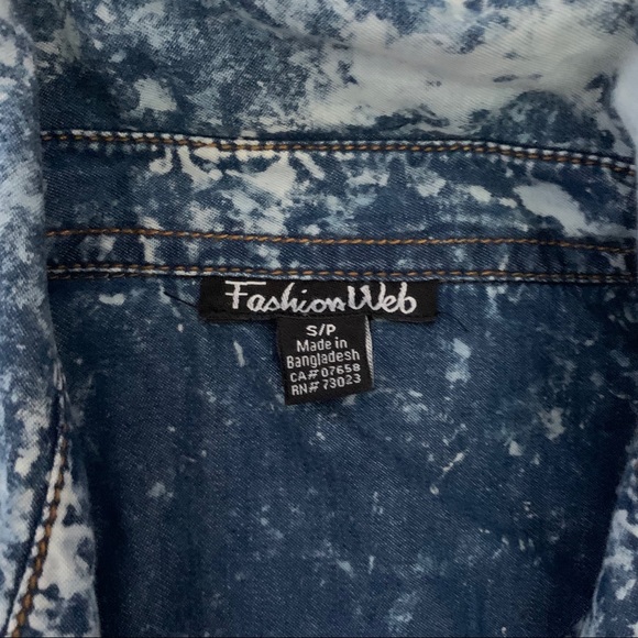 FashionWeb jean jacket top - from Forever 21 - Picture 4 of 5